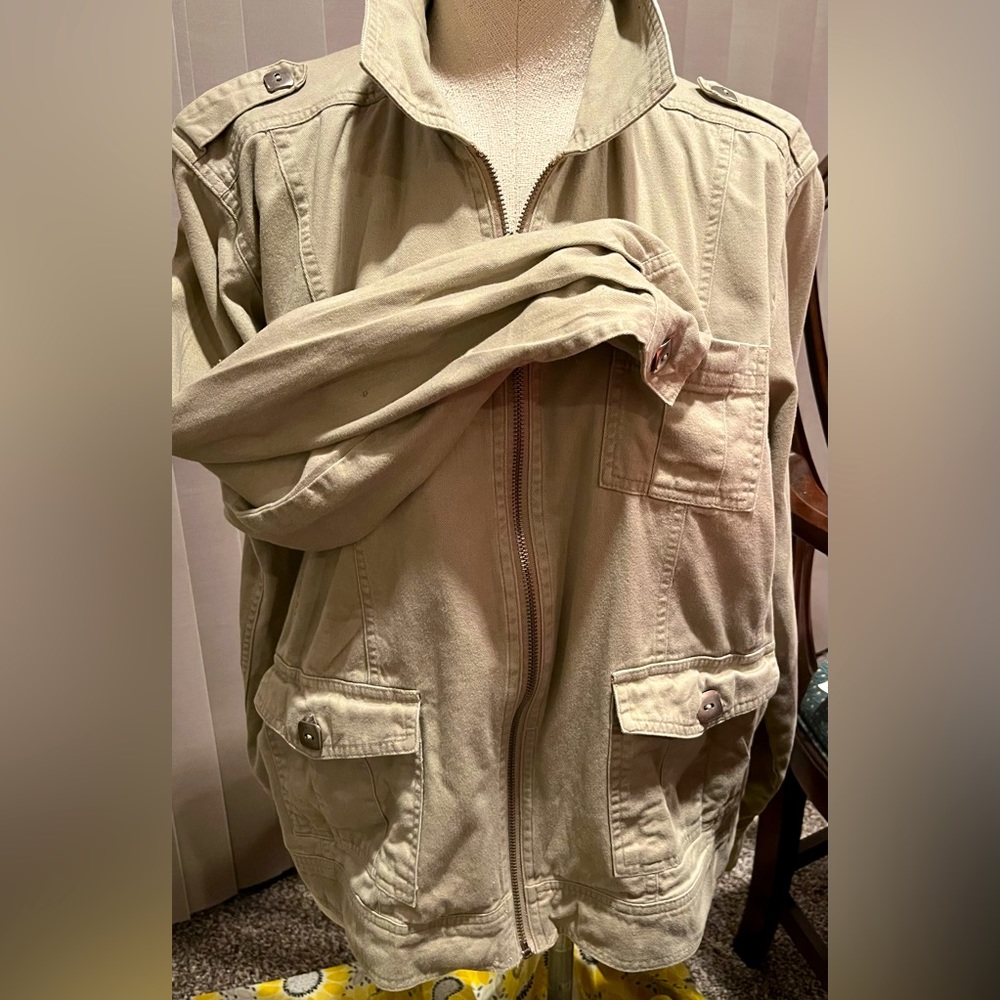 C.A. Sport Zip Front Tan Women Jacket 100% Cotton Sz L Patch Pockets Button Cuff